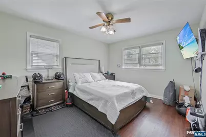 270 Glen Avenue, Dumont, NJ 07628 - Photo 11