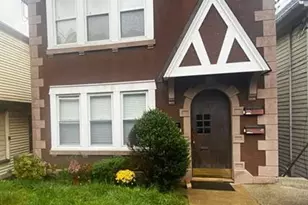 11 Beverly Pl, Edgewater, NJ 07020 - Photo 17