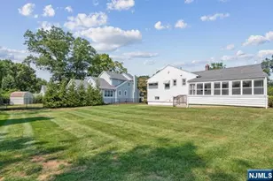 990 Washington Ave, Ho Ho Kus, NJ 07423 - Photo 19