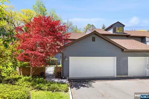 134 Fisher Rd, Mahwah, NJ 07430 - Photo 27
