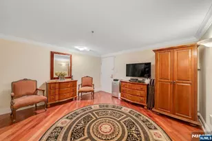 100 Old Palisade Road 917, Fort Lee, NJ 07024 - Photo 13