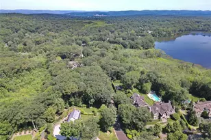 212 Seminole Ln, Franklin Lakes, NJ 07417 - Photo 13