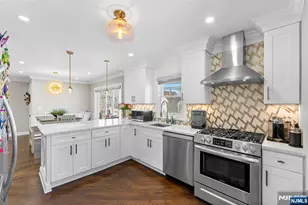 112 Garibaldi Ave, Lodi, NJ 07644 - Photo 9