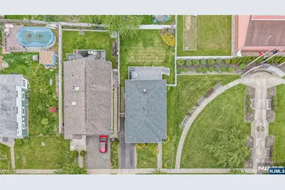 112 Garibaldi Avenue, Lodi, NJ 07644 - Photo 25