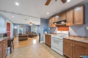 631 Montview Pl, River Vale Township, NJ 07675 - Photo 13