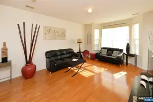 503 Bushes Ln, Elmwood Park, NJ 07407 - Photo 15