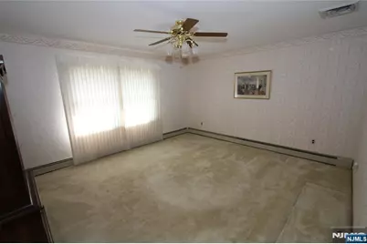28 Taylor, Woodland Park, NJ 07424 - Photo 13