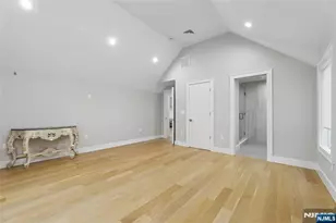 31 Engleside St, Cresskill, NJ 07626 - Photo 35