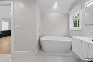 31 Engleside St, Cresskill, NJ 07626 - Photo 29