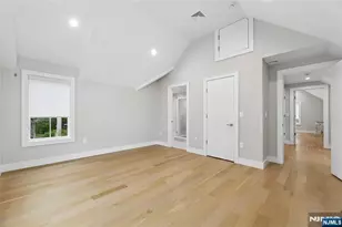 31 Engleside St, Cresskill, NJ 07626 - Photo 33