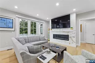 31 Engleside St, Cresskill, NJ 07626 - Photo 9