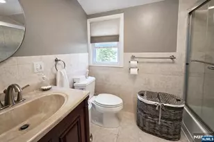 103 E Cedar Ln, Teaneck Township, NJ 07666 - Photo 19