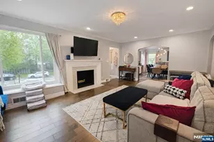 103 E Cedar Ln, Teaneck Township, NJ 07666 - Photo 3