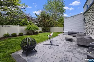 103 E Cedar Ln, Teaneck Township, NJ 07666 - Photo 21