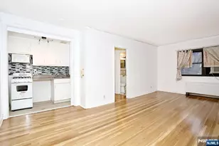 3021 Edwin Ave 5H, Fort Lee, NJ 07024 - Photo 9