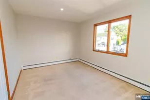 6 Donor Ave, Elmwood Park, NJ 07407 - Photo 9