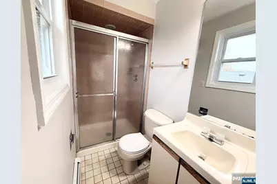 6 Donor Avenue, Elmwood Park, NJ 07407 - Photo 11