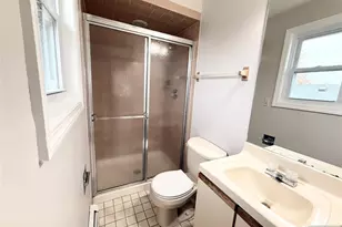 6 Donor Ave, Elmwood Park, NJ 07407 - Photo 11