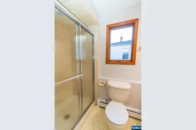 6 Donor Avenue, Elmwood Park, NJ 07407 - Photo 15