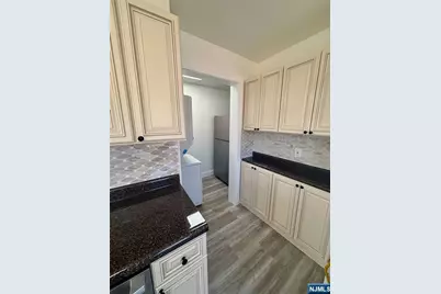 7 Franklin Avenue 5 &amp; 6 #5 &amp; 6, Harrison, NJ 07029 - Photo 5