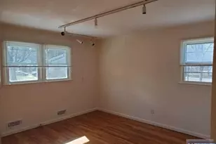 27 Ridge Rd, Cresskill, NJ 07626 - Photo 15