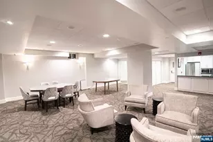 2200 N Central Road 2B, Fort Lee, NJ 07024 - Photo 21