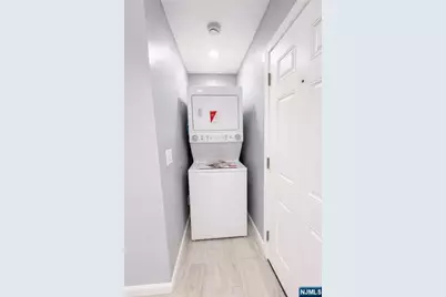 413 16th Street 1 #1, Newark, NJ 07103 - Photo 37