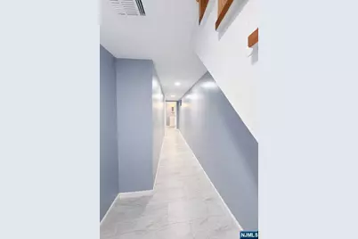 413 16th Street 1 #1, Newark, NJ 07103 - Photo 25