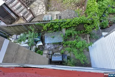557 Hudson Avenue, Weehawken, NJ 07086 - Photo 31