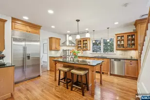 215 Beechwood Rd, Ridgewood, NJ 07450 - Photo 15