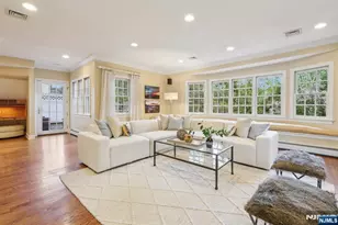 215 Beechwood Rd, Ridgewood, NJ 07450 - Photo 9