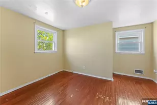 60-62 Hammond Ave, Passaic, NJ 07055 - Photo 15