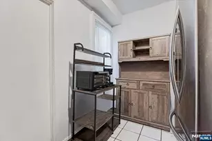 94 Manchester Ave, Paterson, NJ 07502 - Photo 5