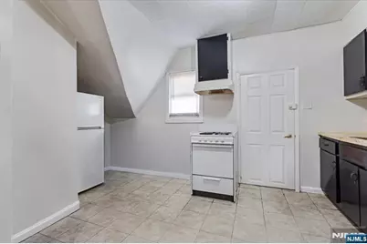 94 Manchester Avenue, Paterson, NJ 07502 - Photo 11