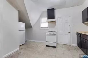 94 Manchester Ave, Paterson, NJ 07502 - Photo 11