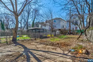 208 11th St, Newark, NJ 07107 - Photo 27