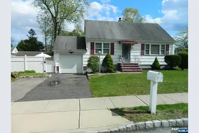 20 Saint Charles Avenue, Caldwell, NJ 07006 - Photo 1