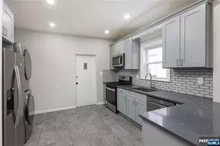 344 Market St, Perth Amboy, NJ 08861 - Photo 13