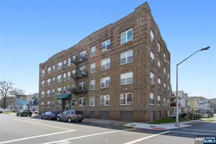 133 Maple Ave 405, East Orange, NJ 07017 - Photo 15