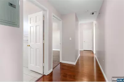 133 Maple Avenue 405 #405, East Orange, NJ 07017 - Photo 13