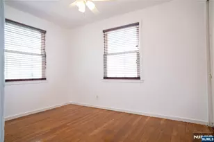 4 Augusta St, Elmwood Park, NJ 07407 - Photo 17
