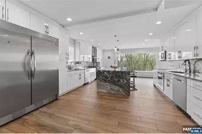 86 Crescent Avenue, Passaic, NJ 07055 - Photo 9