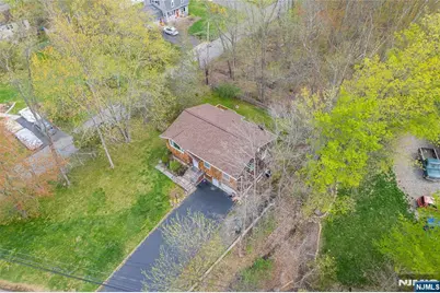 678 Morsetown Road, West Milford, NJ 07480 - Photo 21