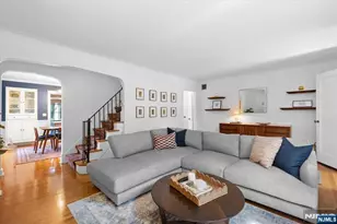 988 Richard Ct, Teaneck Township, NJ 07666 - Photo 3