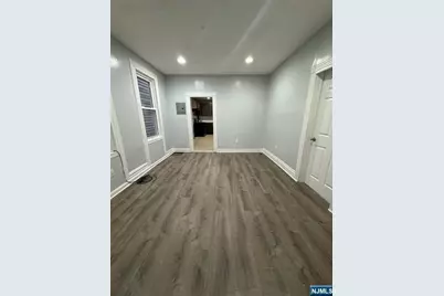 103 9th Street, Newark, NJ 07107 - Photo 5