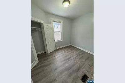 103 9th Street, Newark, NJ 07107 - Photo 9