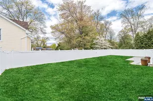 765 6th Ave, River Edge, NJ 07661 - Photo 43