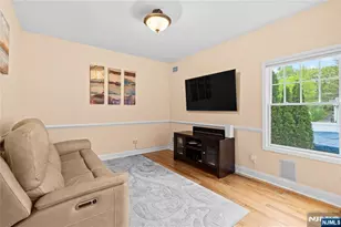 160 Lozier Terrace, River Edge, NJ 07661 - Photo 13