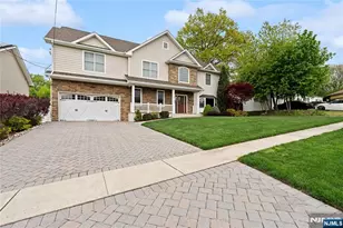 160 Lozier Terrace, River Edge, NJ 07661 - Photo 3