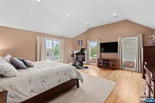 160 Lozier Terrace, River Edge, NJ 07661 - Photo 23